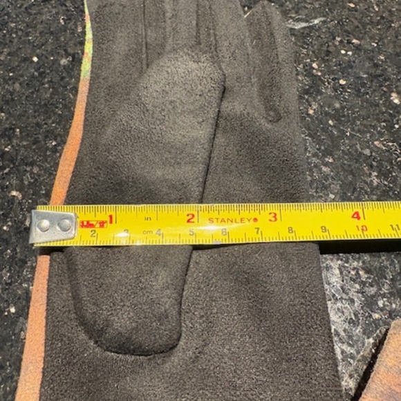 GUSTAV KLIMT The Kiss Women's sz 6.5 -7 finger gloves cotton viscose blend - Picture 14 of 16